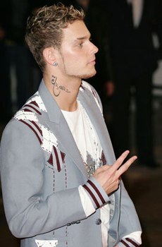m.pokora
